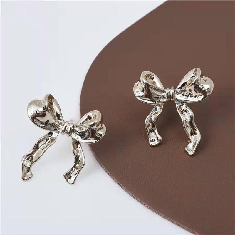 Elegant Gold Bow Earrings for Women-9