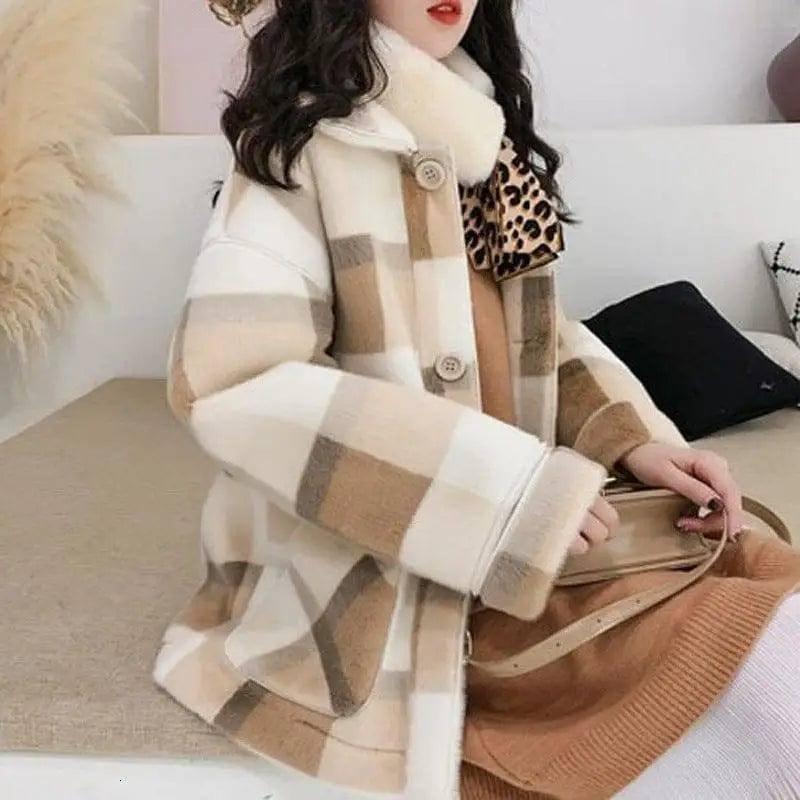 Ladies Fashion Wool Blend Faux Fur Coat-3