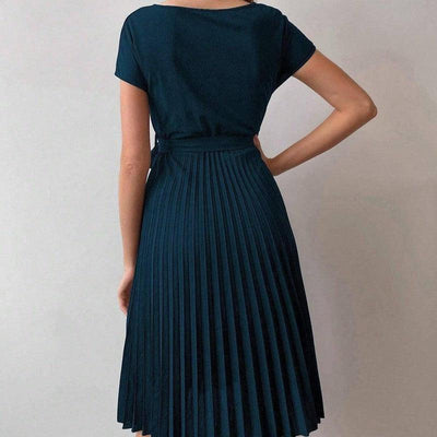 Solid Color Belt Pleated Batwing Sleeve Women Long Dress-3