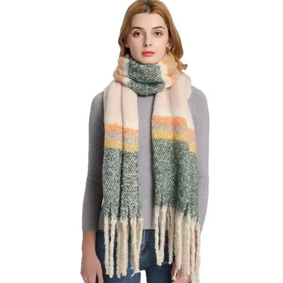 Thickened Circle Yarn Coarse Fringe Mixed Color Scarf-8